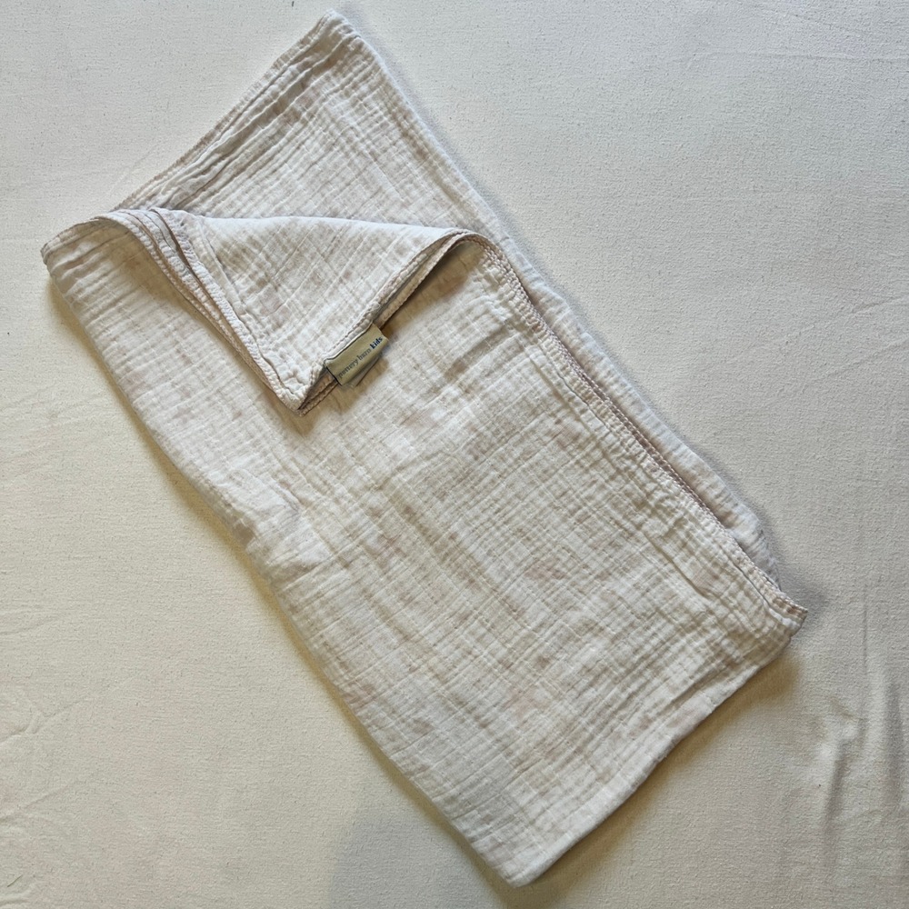 Pottery Barn Kids‎ Baby Blanket 100% Organic Cotton White & Light Pink 46" x 46"